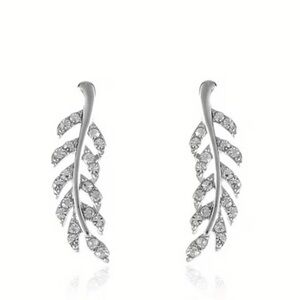 Elegant Silver Leaf Earrings